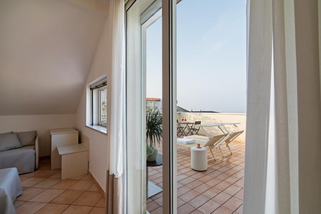 Trevi Family Resort Cattolica Exterior foto